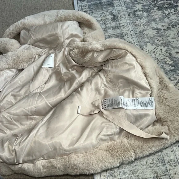 Sandro Paris Women’s Mirage Faux Fur Hooded Coat Sz 34 / XS Beige Jacket EUC - Picture 11 of 11